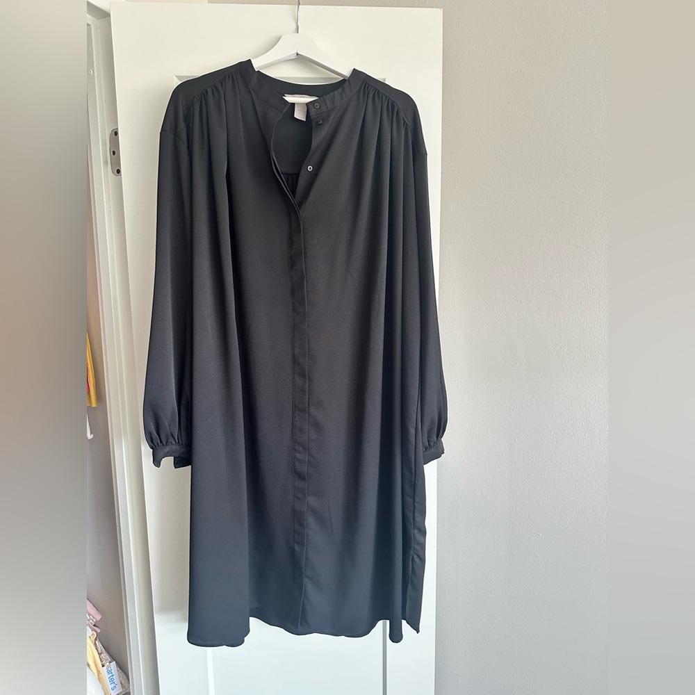 H&M Black Long Sleeve Dress